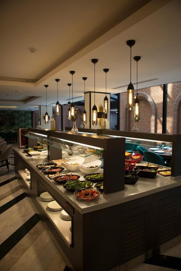 Emens Hotel İzmir